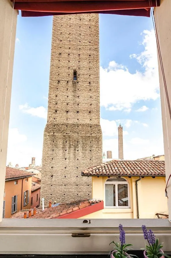 Altabella Panoramic Tower Apartment Bologna