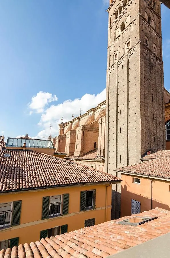 Altabella Panoramic Tower Apartment Bologna 0*,