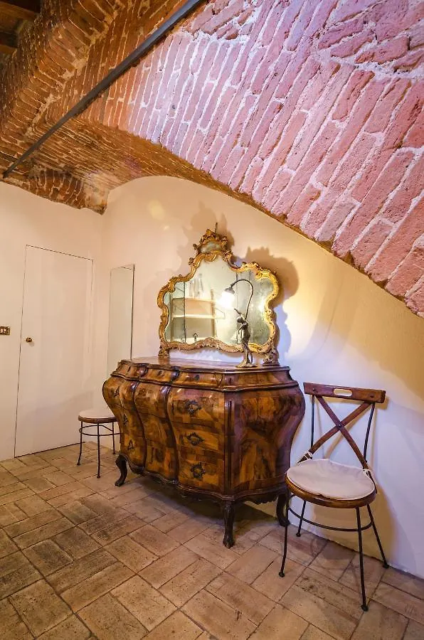 Altabella Panoramic Tower Apartment Bologna